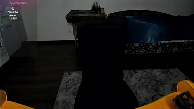 KitsuneRem online show from December 6, 7:34 pm