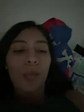 Snapshot of Sophie__Foxxx chatting on January 14, 7:00 pm Sophie Foxxx online show from January 14, 7:00 pm