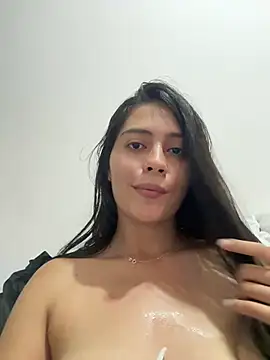 Snapshot of Sophie__Foxxx chatting on January 17, 11:40 pm Sophie Foxxx online show from January 17, 11:40 pm