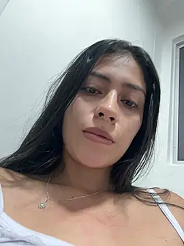 Snapshot of Sophie__Foxxx chatting on January 22, 10:50 am Sophie Foxxx online show from January 22, 10:50 am