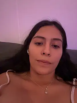 Snapshot of Sophie__Foxxx chatting on March 11, 5:16 am Sophie Foxxx online show from March 11, 5:16 am