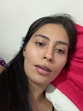 Snapshot of Sophie__Foxxx chatting on March 17, 1:35 am Sophie Foxxx online show from March 17, 1:35 am