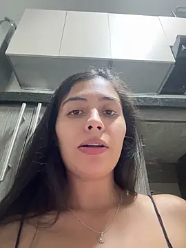 Snapshot of Sophie__Foxxx chatting on March 19, 4:36 am Sophie Foxxx online show from March 19, 4:36 am