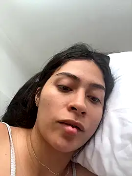 Snapshot of Sophie__Foxxx chatting on September 18, 4:42 pm Sophie Foxxx online show from September 18, 4:42 pm