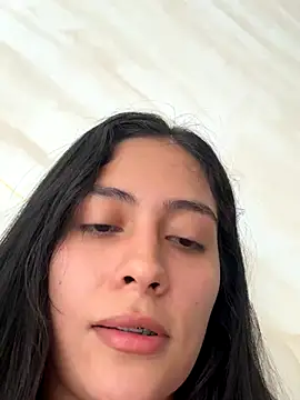Snapshot of Sophie__Foxxx chatting on October 2, 3:41 pm Sophie Foxxx online show from October 2, 3:41 pm