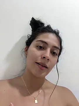 Snapshot of Sophie__Foxxx chatting on October 3, 4:31 am Sophie Foxxx online show from October 3, 4:31 am