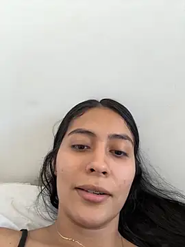 Snapshot of Sophie__Foxxx chatting on October 5, 3:10 pm Sophie Foxxx online show from October 5, 3:10 pm