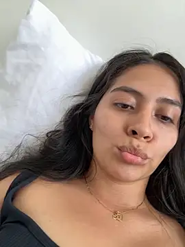 Snapshot of Sophie__Foxxx chatting on October 7, 7:55 pm Sophie Foxxx online show from October 7, 7:55 pm