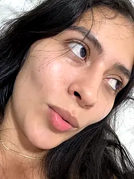 Snapshot of Sophie__Foxxx chatting on October 8, 8:01 am Sophie Foxxx online show from October 8, 8:01 am