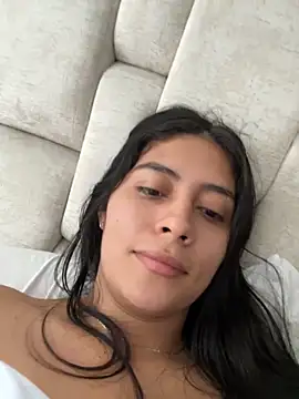 Snapshot of Sophie__Foxxx chatting on October 13, 3:45 pm Sophie Foxxx online show from October 13, 3:45 pm