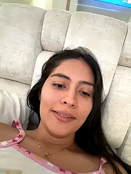Snapshot of Sophie__Foxxx chatting on October 15, 7:25 pm Sophie Foxxx online show from October 15, 7:25 pm