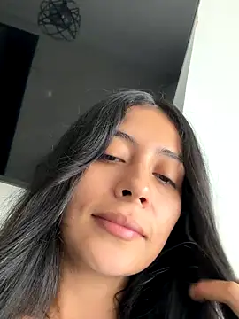 Snapshot of Sophie__Foxxx chatting on October 31, 12:39 pm Sophie Foxxx online show from October 31, 12:39 pm