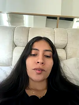 Snapshot of Sophie__Foxxx chatting on November 5, 5:02 pm Sophie Foxxx online show from November 5, 5:02 pm