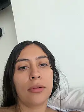 Snapshot of Sophie__Foxxx chatting on November 12, 12:05 pm Sophie Foxxx online show from November 12, 12:05 pm