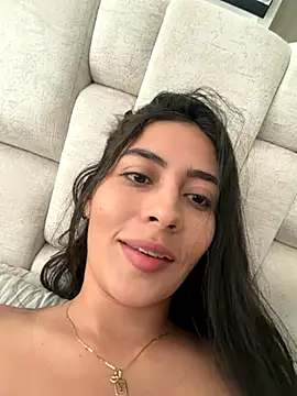 Snapshot of Sophie__Foxxx chatting on November 16, 6:13 pm Sophie Foxxx online show from November 16, 6:13 pm