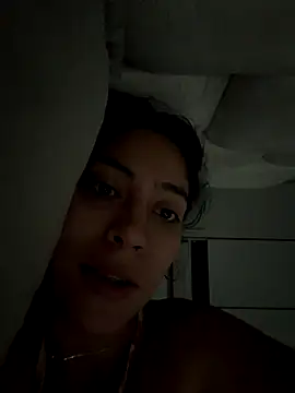 Snapshot of Sophie__Foxxx chatting on December 2, 11:04 am Sophie Foxxx online show from December 2, 11:04 am