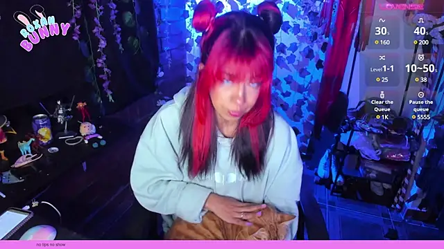 Roxanbunny1 online show from February 12, 2:45 am