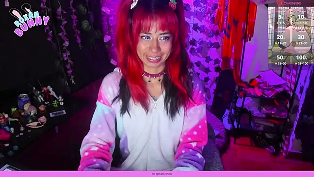 Roxanbunny1 online show from February 18, 7:43 am