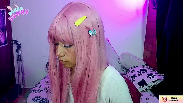 Roxanbunny1 online show from November 5, 5:29 am