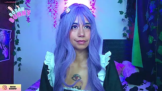 Roxanbunny1 online show from December 23, 3:59 am