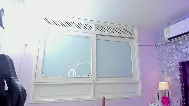 dalila salazar online show from May 20, 2:51 am