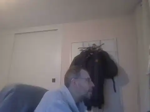 ptitcanard60600 online show from January 8, 1:09 pm