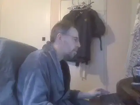 ptitcanard60600 online show from January 30, 10:08 am