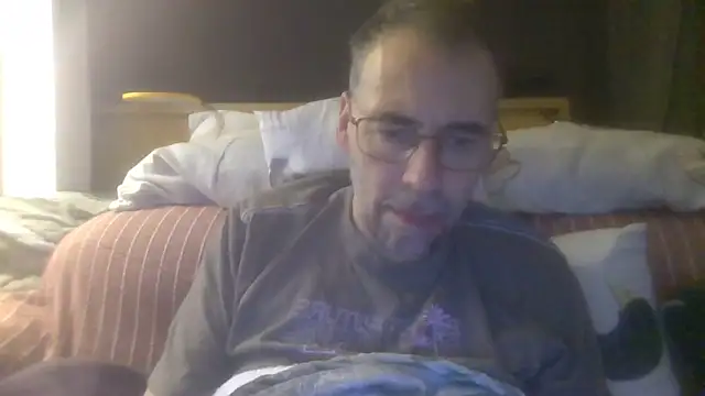 ptitcanard60600 online show from October 3, 10:40 pm