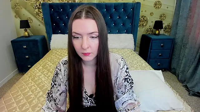 Katrina Minchels online show from June 23, 8:23 am
