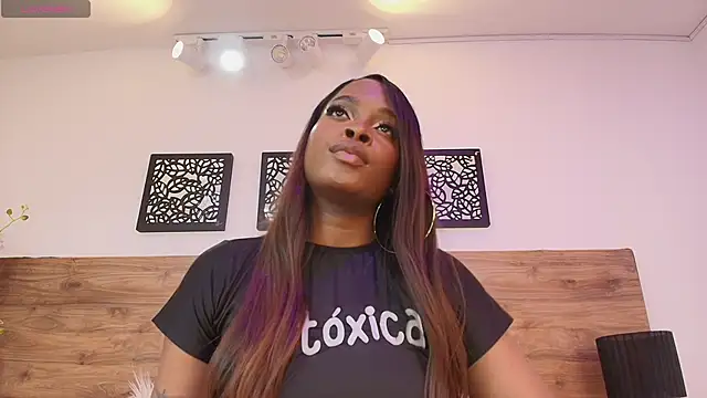 Snapshot of KAROL-SCOTT chatting on February 4, 7:33 pm KAROL-SCOTT online show from February 4, 7:33 pm