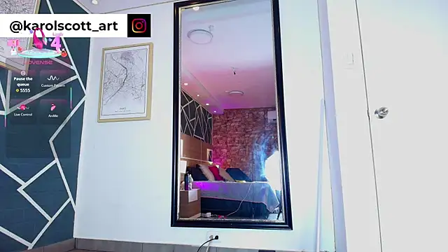 Snapshot of KAROL-SCOTT chatting on September 11, 7:58 pm KAROL-SCOTT online show from September 11, 7:58 pm