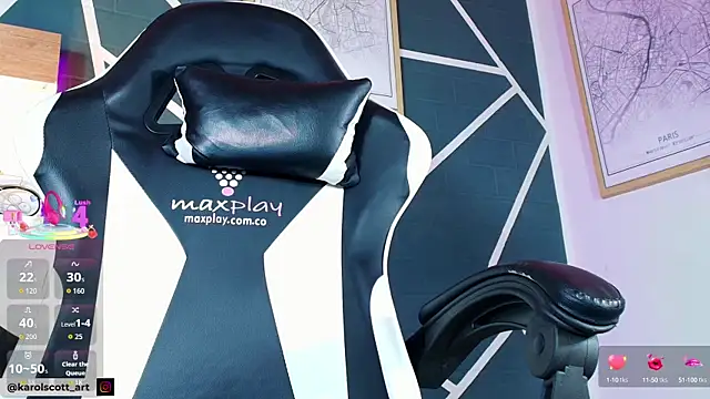 Snapshot of KAROL-SCOTT chatting on October 3, 8:06 pm KAROL-SCOTT online show from October 3, 8:06 pm