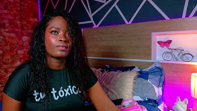 Snapshot of KAROL-SCOTT chatting on October 16, 8:21 pm KAROL-SCOTT online show from October 16, 8:21 pm