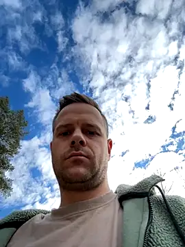 Snapshot of Danii0790 chatting on November 15, 9:28 am Danii0790 online show from November 15, 9:28 am