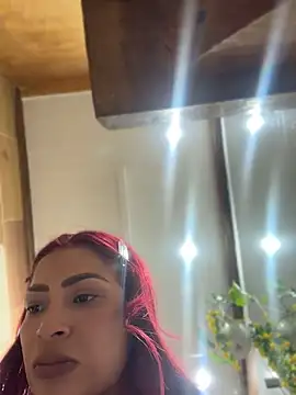 Snapshot of ari_sexy1 chatting on July 4, 9:54 pm ari sexy1 online show from July 4, 9:54 pm