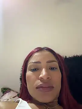 Snapshot of ari_sexy1 chatting on July 27, 6:59 pm ari sexy1 online show from July 27, 6:59 pm