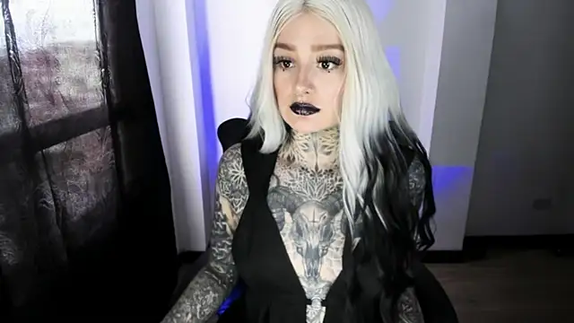 Snapshot of Anaii_Gomez chatting on October 8, 7:33 pm Anaii Gomez online show from October 8, 7:33 pm