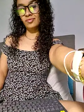 angela  98 online show from May 22, 12:44 pm