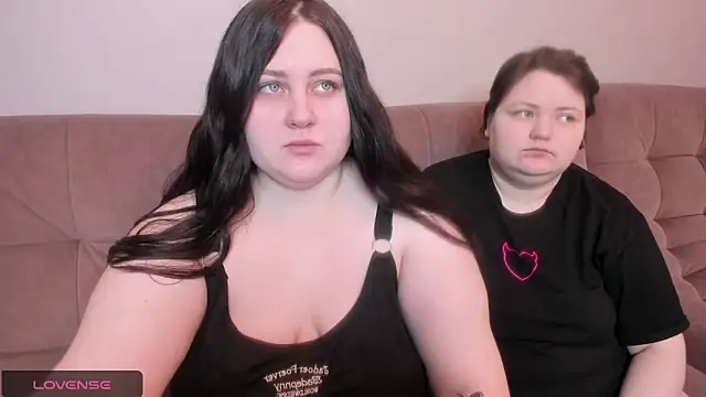 Snapshot of ihaveasecret_ chatting on January 16, 12:53 pm ihaveasecret online show from January 16, 12:53 pm