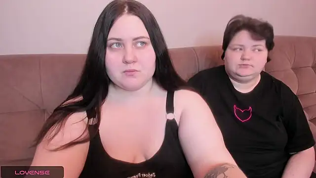 Snapshot of ihaveasecret_ chatting on January 17, 8:22 pm ihaveasecret online show from January 17, 8:22 pm