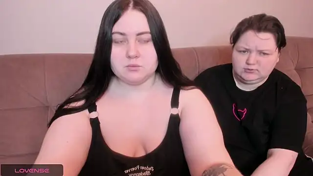 ihaveasecret  online show from January 18, 12:15 pm