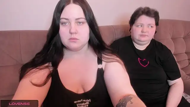 Snapshot of ihaveasecret_ chatting on January 23, 10:22 pm ihaveasecret online show from January 23, 10:22 pm