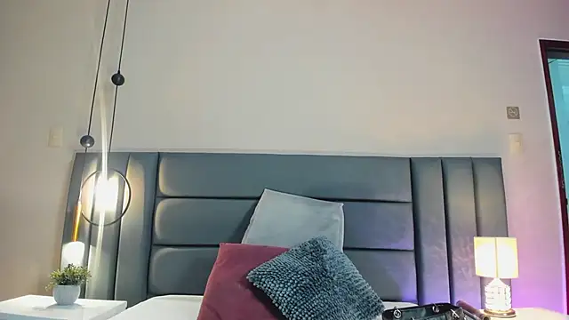 Snapshot of NoraDasilva chatting on September 30, 10:59 pm NoraDasilva online show from September 30, 10:59 pm