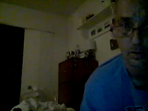 Snapshot of ThickStickly1 chatting on June 28, 2:17 am ThickStickly1 online show from June 28, 2:17 am