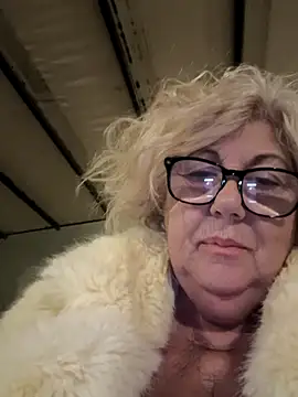 Merilulla online show from November 16, 2:06 am