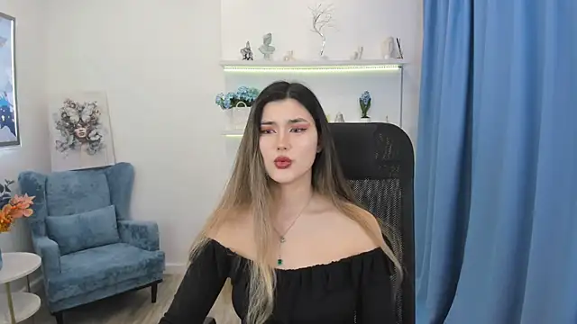 AnneTLi online show from November 30, 3:32 am