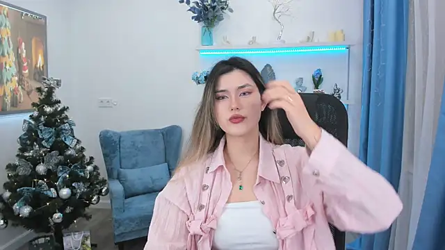 AnneTLi online show from December 5, 3:26 am