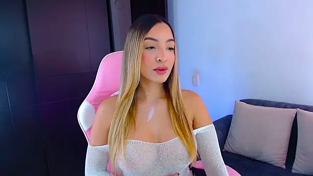 im grecia online show from April 27, 1:31 pm