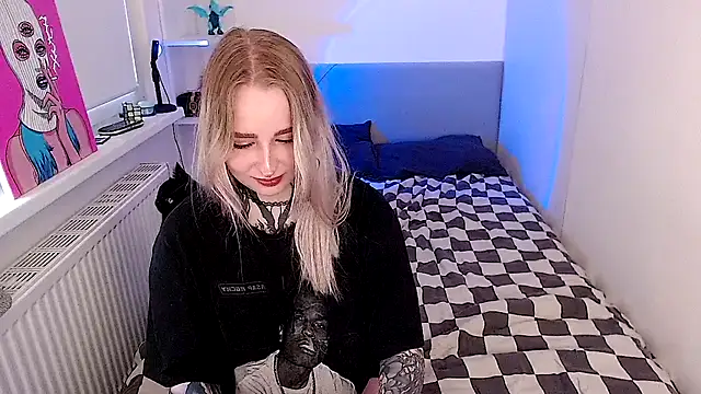 Snapshot of soalice chatting on November 1, 10:28 am soalice online show from November 1, 10:28 am