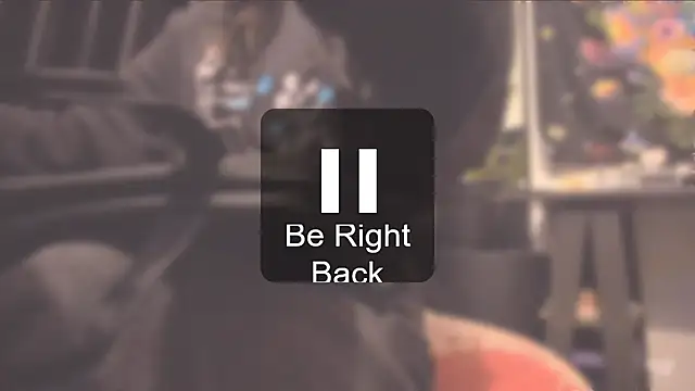 MYFAVOURITESTRAGER online show from February 5, 2:05 am